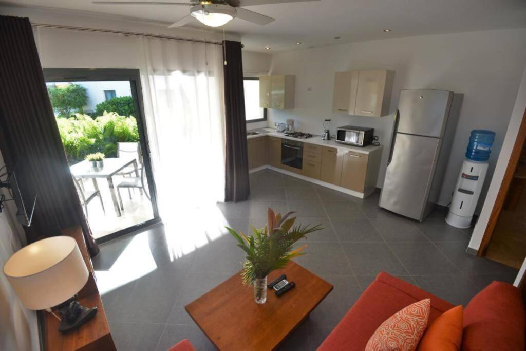 לאס טרנאס Oasis Apartment C4 Inside Aligio Residence Hotel מראה חיצוני תמונה